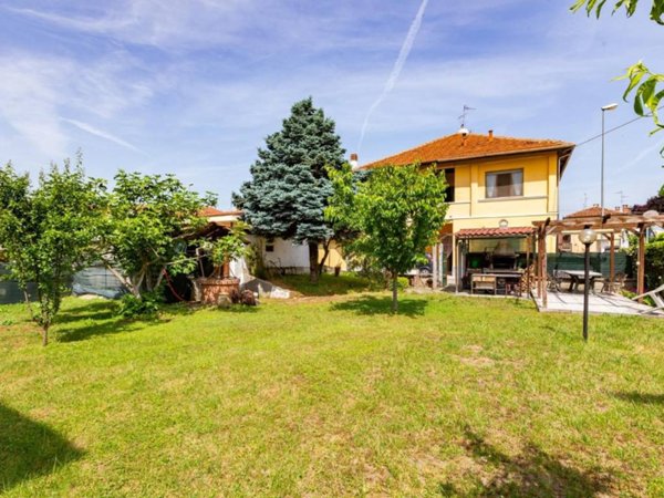 appartamento in vendita a Gassino Torinese