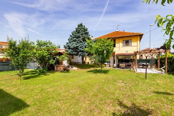 appartamento in vendita a Gassino Torinese