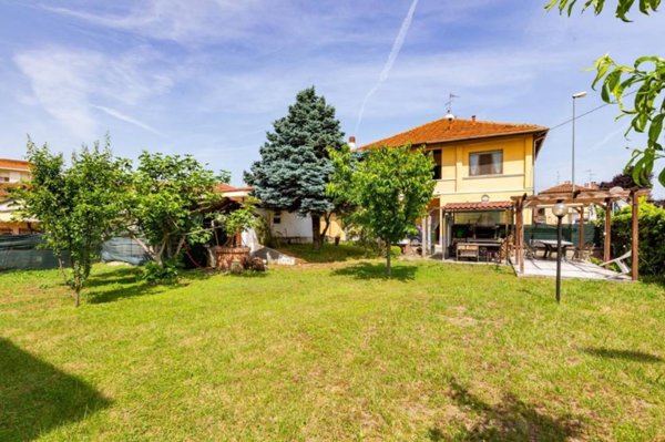 casa indipendente in vendita a Gassino Torinese