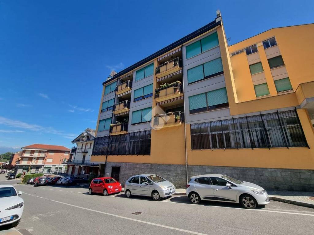 appartamento in vendita a Gassino Torinese