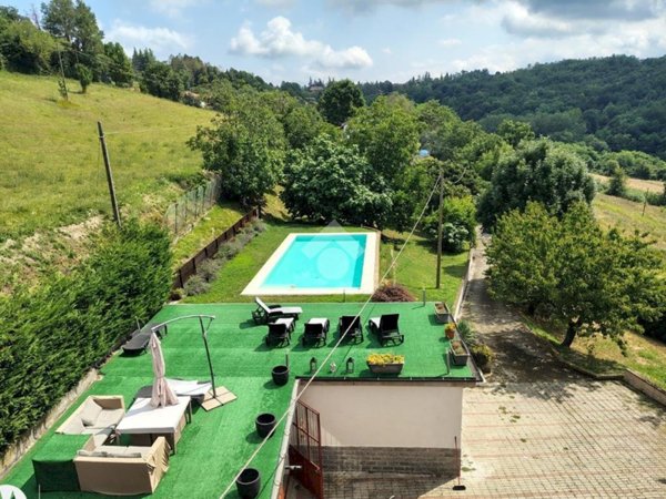 casa indipendente in vendita a Gassino Torinese