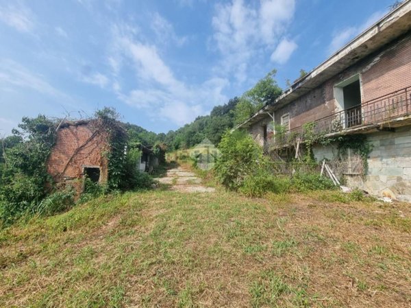 casale in vendita a Gassino Torinese