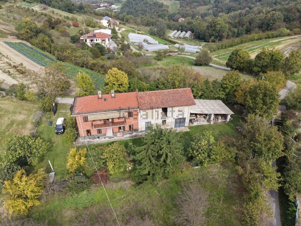 casale in vendita a Gassino Torinese