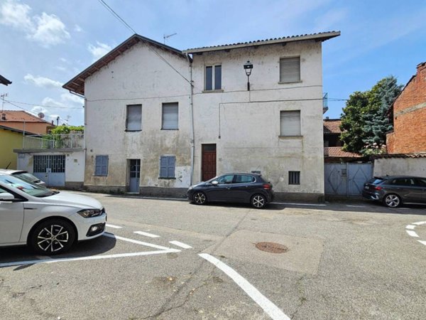 casa indipendente in vendita a Gassino Torinese
