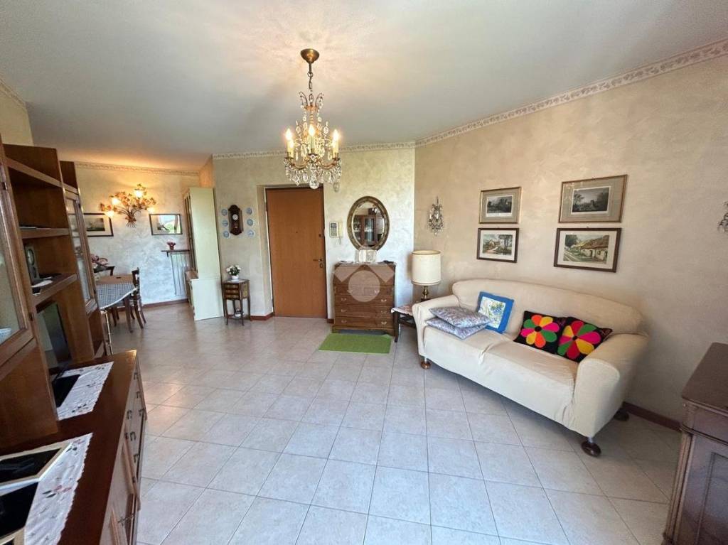 appartamento in vendita a Gassino Torinese in zona Bussolino