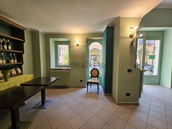 locale commerciale in vendita a Gassino Torinese