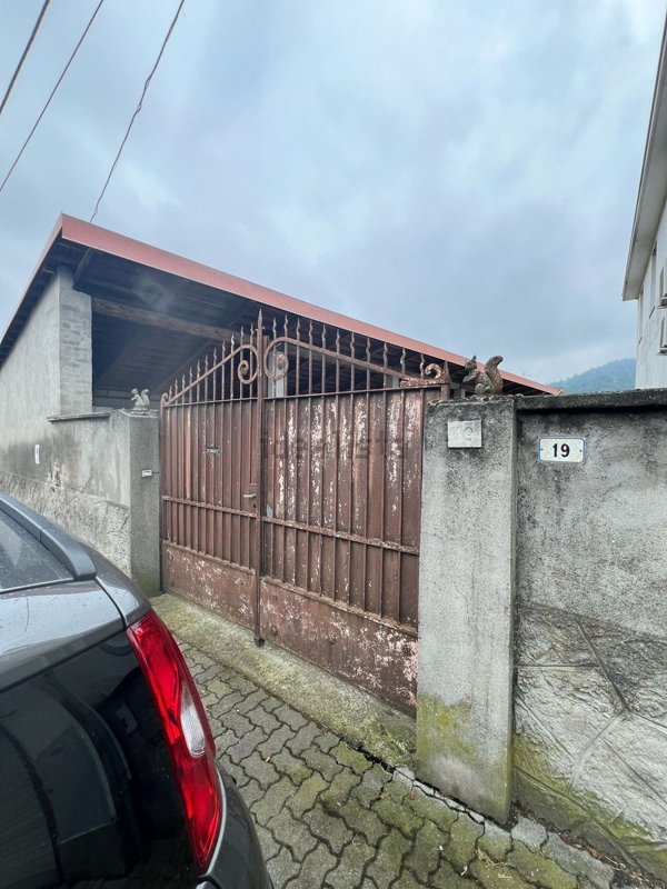 locale di sgombero in vendita a Gassino Torinese