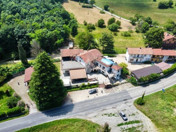 casa indipendente in vendita a Gassino Torinese