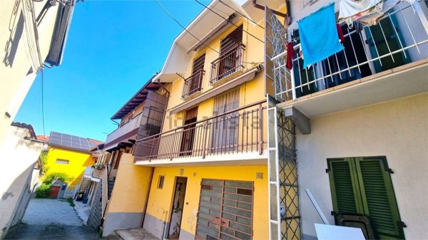 casa indipendente in vendita a Gassino Torinese