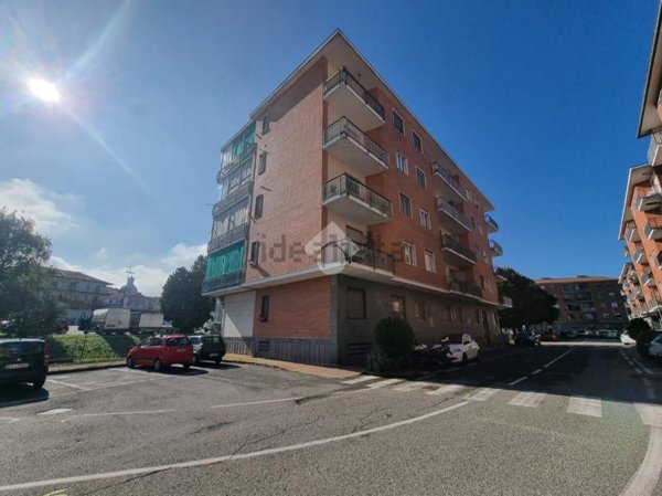 appartamento in vendita a Gassino Torinese