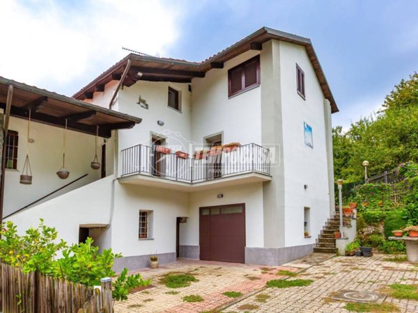 casa indipendente in vendita a Gassino Torinese