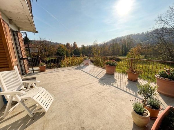 casa indipendente in vendita a Gassino Torinese in zona Bussolino