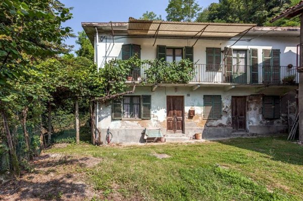 casale in vendita a Gassino Torinese in zona Bardassano