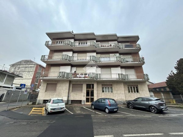 appartamento in vendita a Gassino Torinese in zona Bussolino
