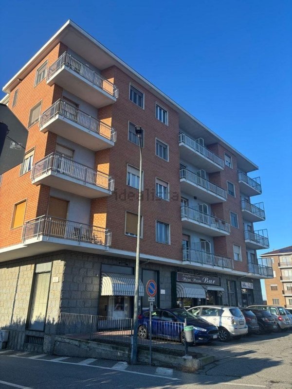appartamento in vendita a Gassino Torinese