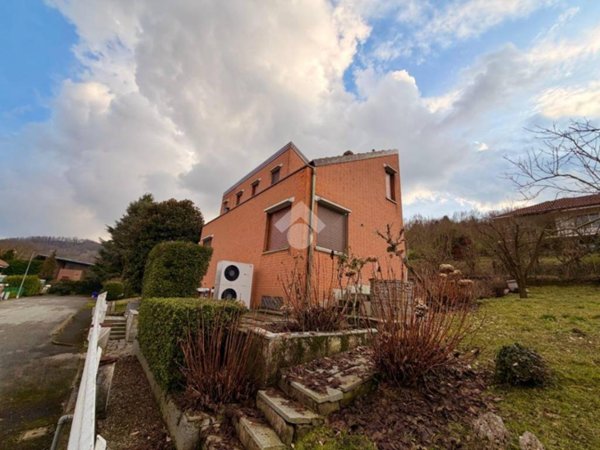 casa indipendente in vendita a Gassino Torinese