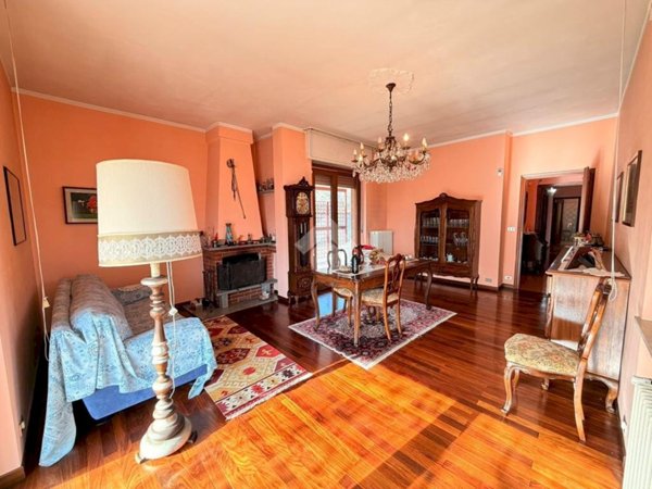casa indipendente in vendita a Gassino Torinese