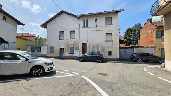 casa indipendente in vendita a Gassino Torinese