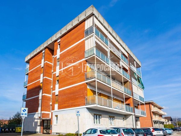 appartamento in vendita a Gassino Torinese