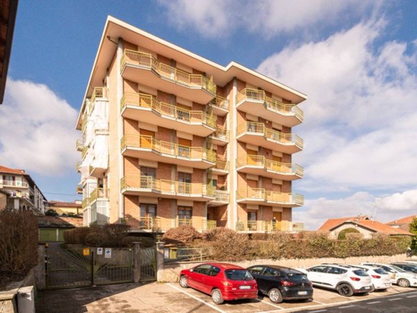 appartamento in vendita a Gassino Torinese