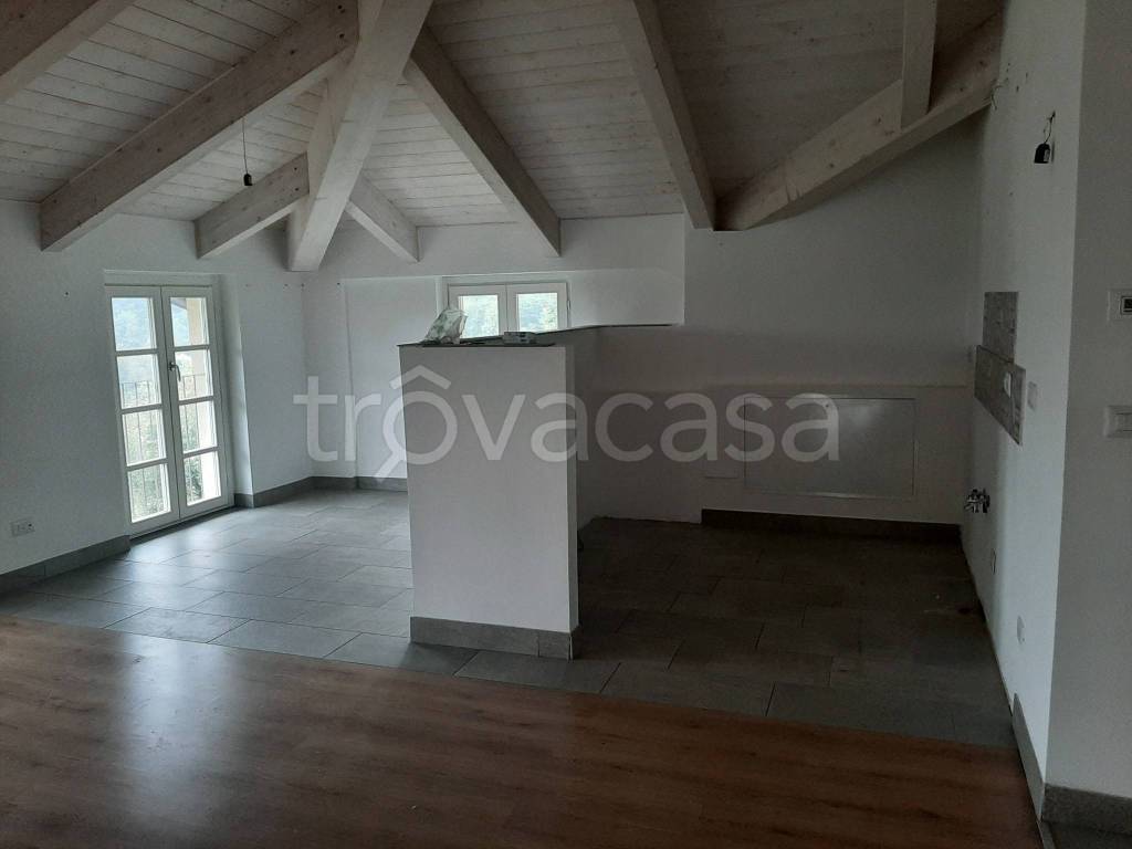 appartamento in vendita a Gassino Torinese