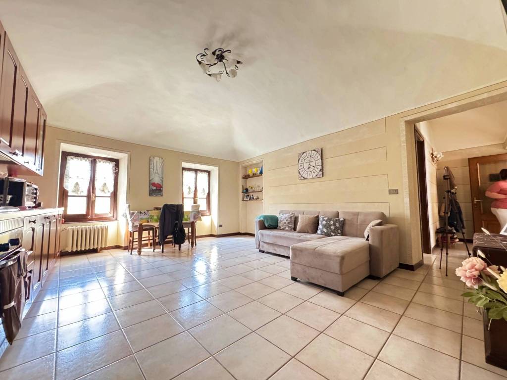 appartamento in vendita a Gassino Torinese