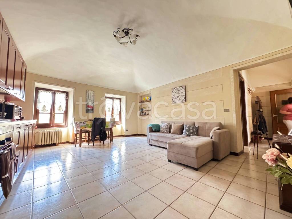 appartamento in vendita a Gassino Torinese