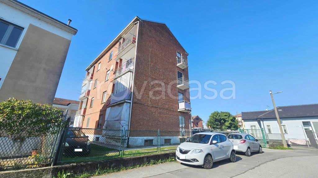 appartamento in vendita a Gassino Torinese