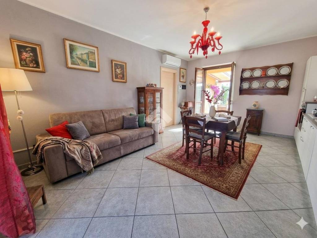 appartamento in vendita a Gassino Torinese