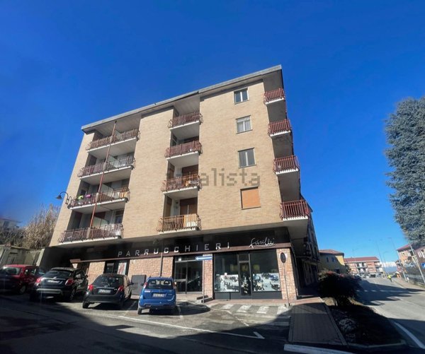 appartamento in vendita a Gassino Torinese