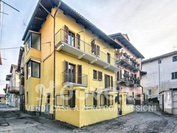 casa indipendente in vendita a Gassino Torinese