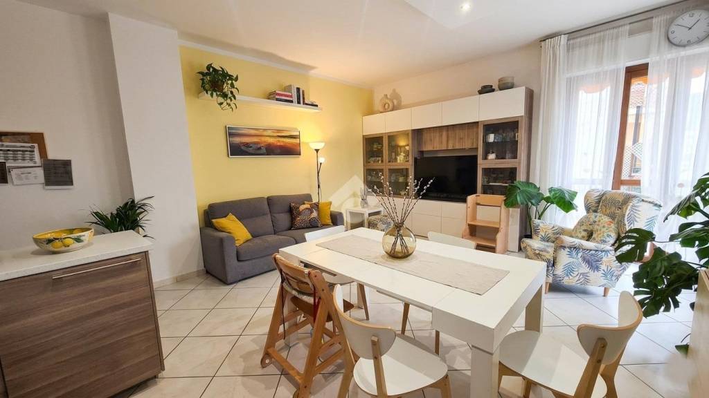appartamento in vendita a Gassino Torinese