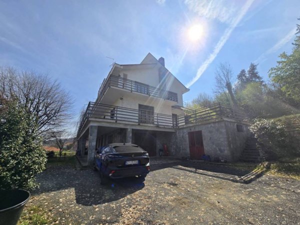 casa indipendente in vendita a Gassino Torinese