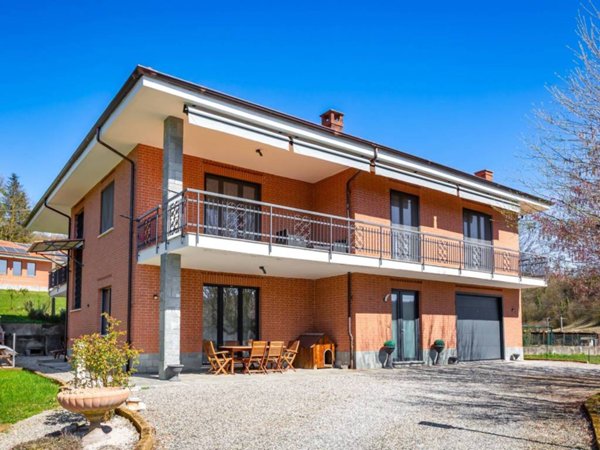 casa indipendente in vendita a Gassino Torinese