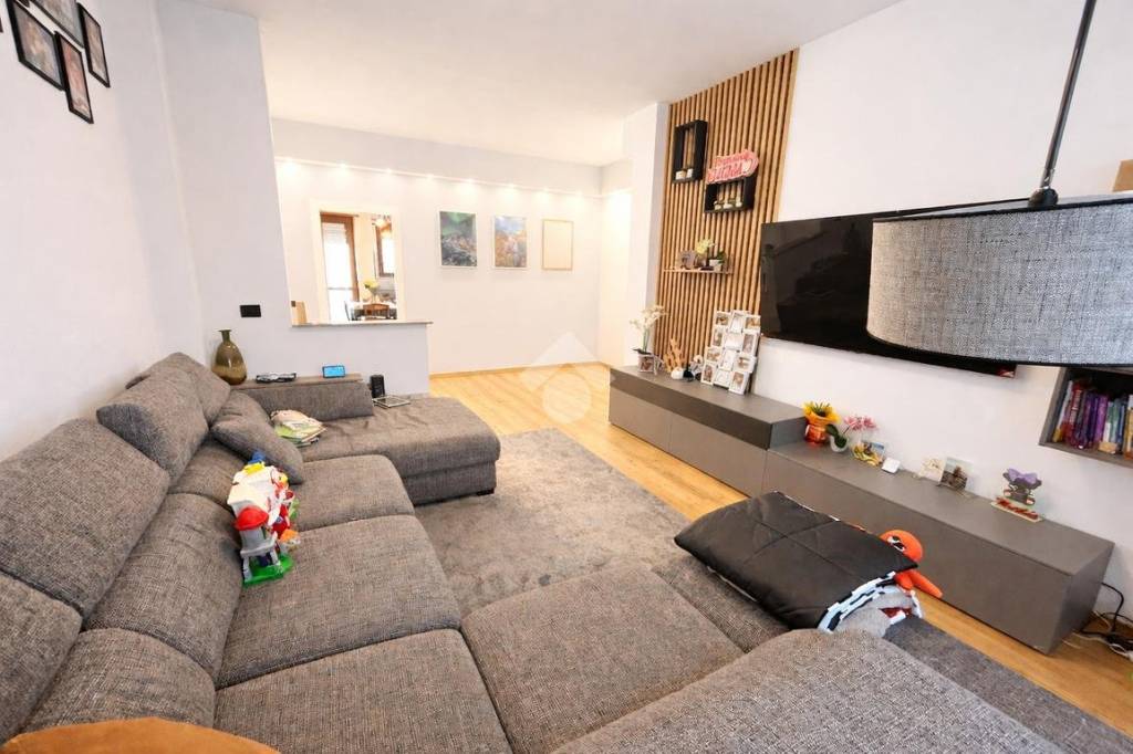 appartamento in vendita a Gassino Torinese