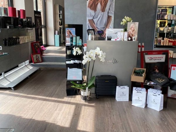 negozio in vendita a Gassino Torinese