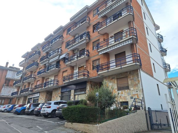 appartamento in vendita a Gassino Torinese