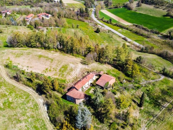 casale in vendita a Gassino Torinese