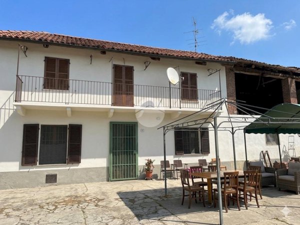 casa indipendente in vendita a Gassino Torinese