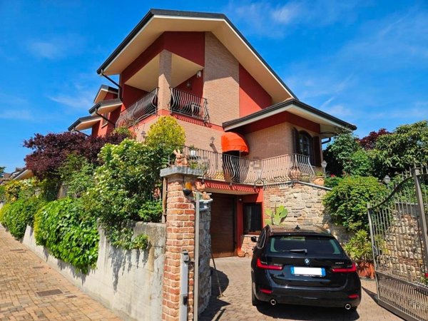 casa indipendente in vendita a Gassino Torinese