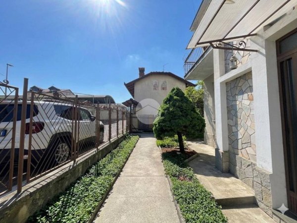 casa indipendente in vendita a Gassino Torinese