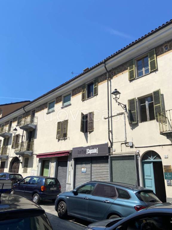 negozio in vendita a Gassino Torinese