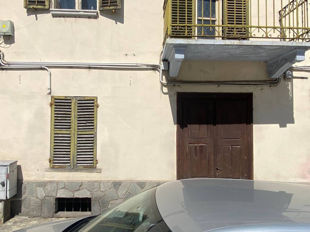 locale commerciale in vendita a Gassino Torinese
