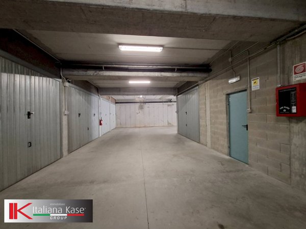 locale commerciale in vendita a Gassino Torinese