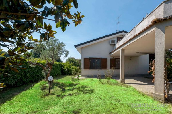 casa indipendente in vendita a Gassino Torinese
