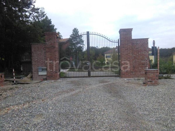 casa indipendente in vendita a Gassino Torinese in zona Bardassano