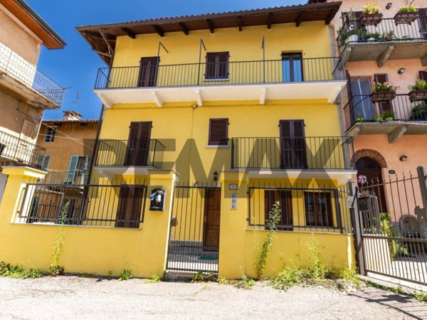 casa indipendente in vendita a Gassino Torinese