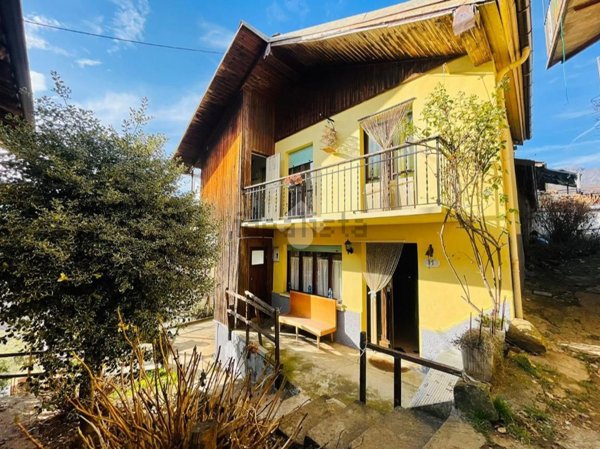 casa semindipendente in vendita a Germagnano
