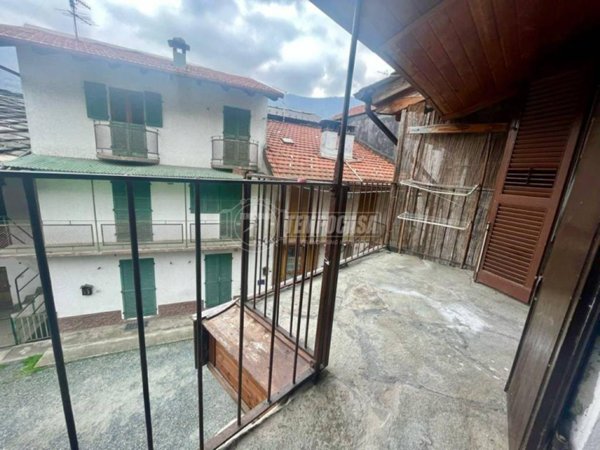 casa indipendente in vendita a Germagnano