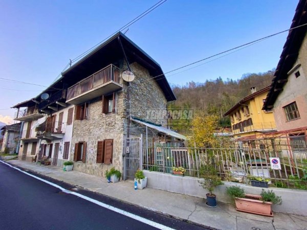 casa indipendente in vendita a Germagnano